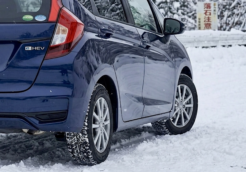 X-ICE SNOWのコンパウンド構造を示す画像